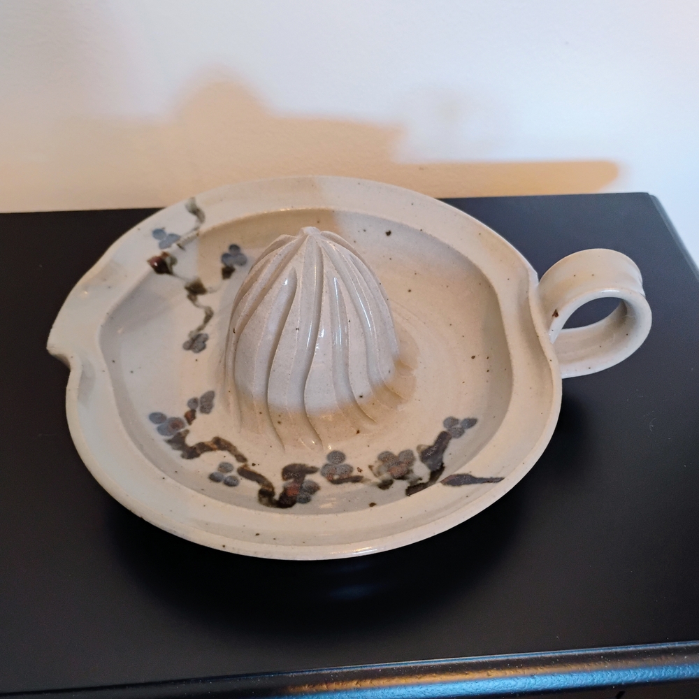 Handcrafted Ceramic Citrus Juicer - Gray Floral Design With Artist  gibson